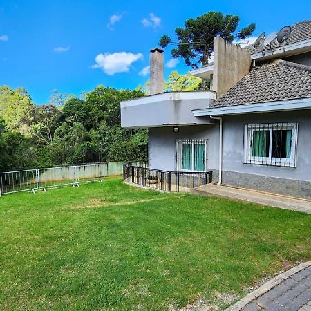 Excelente Casa, Bairro Nobre Em Campos Do Jordao Villa Bagian luar foto