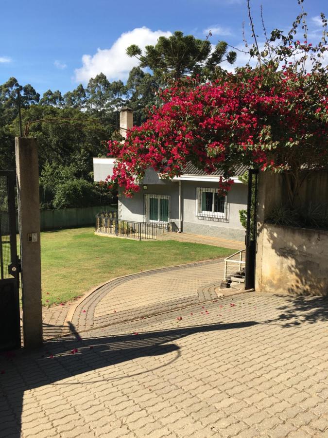 Excelente Casa, Bairro Nobre Em Campos Do Jordao Villa Bagian luar foto